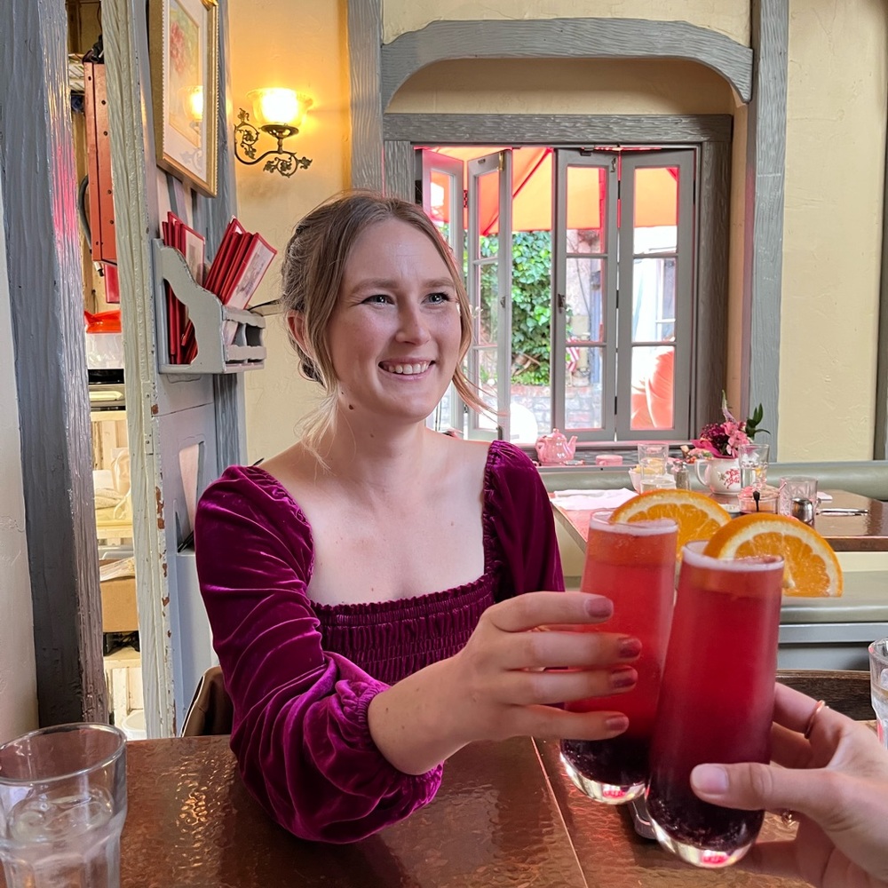 Meet your Posher, Jen